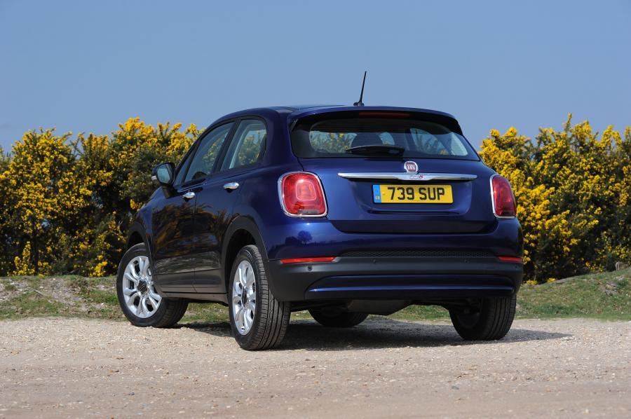  Fiat 500X 2015 года  (UK) (фото 3 из 31)